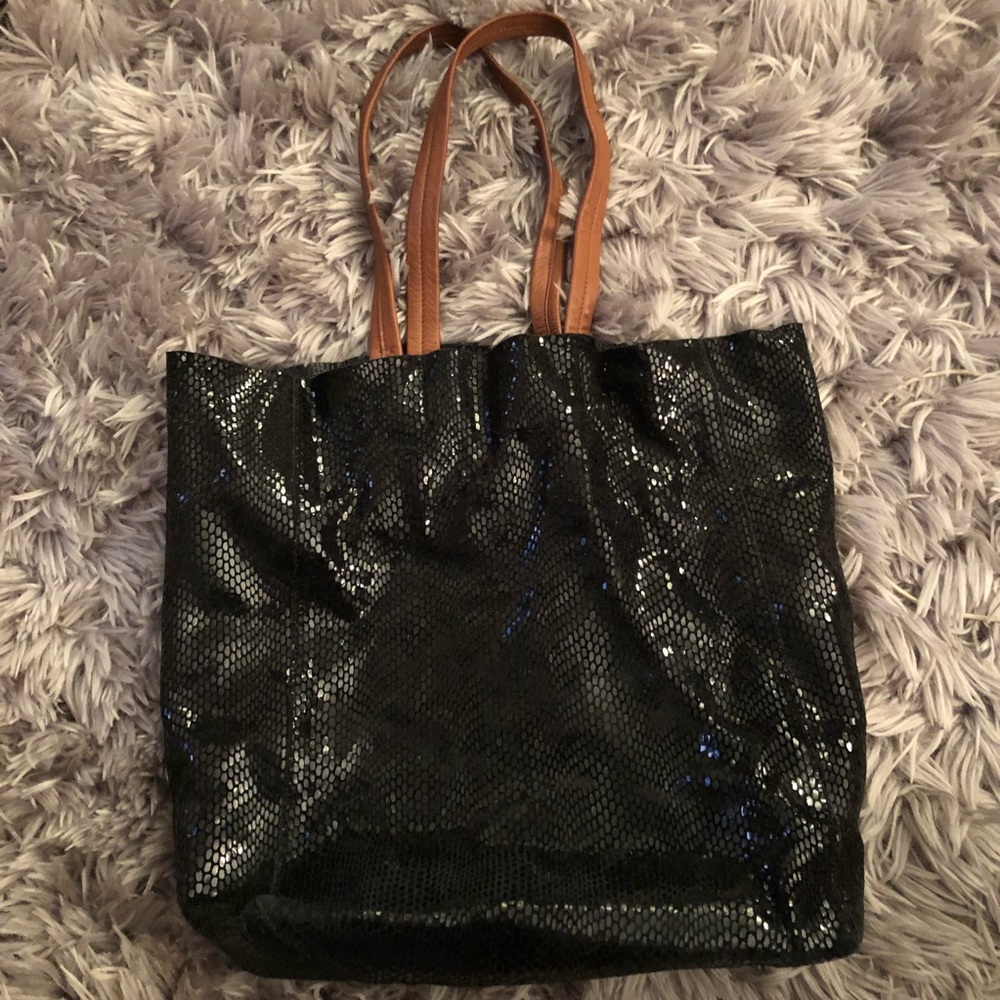 Amazing tote back